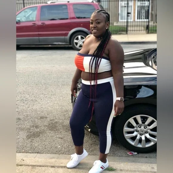 2pc Capri Set - Picture 3 of 3